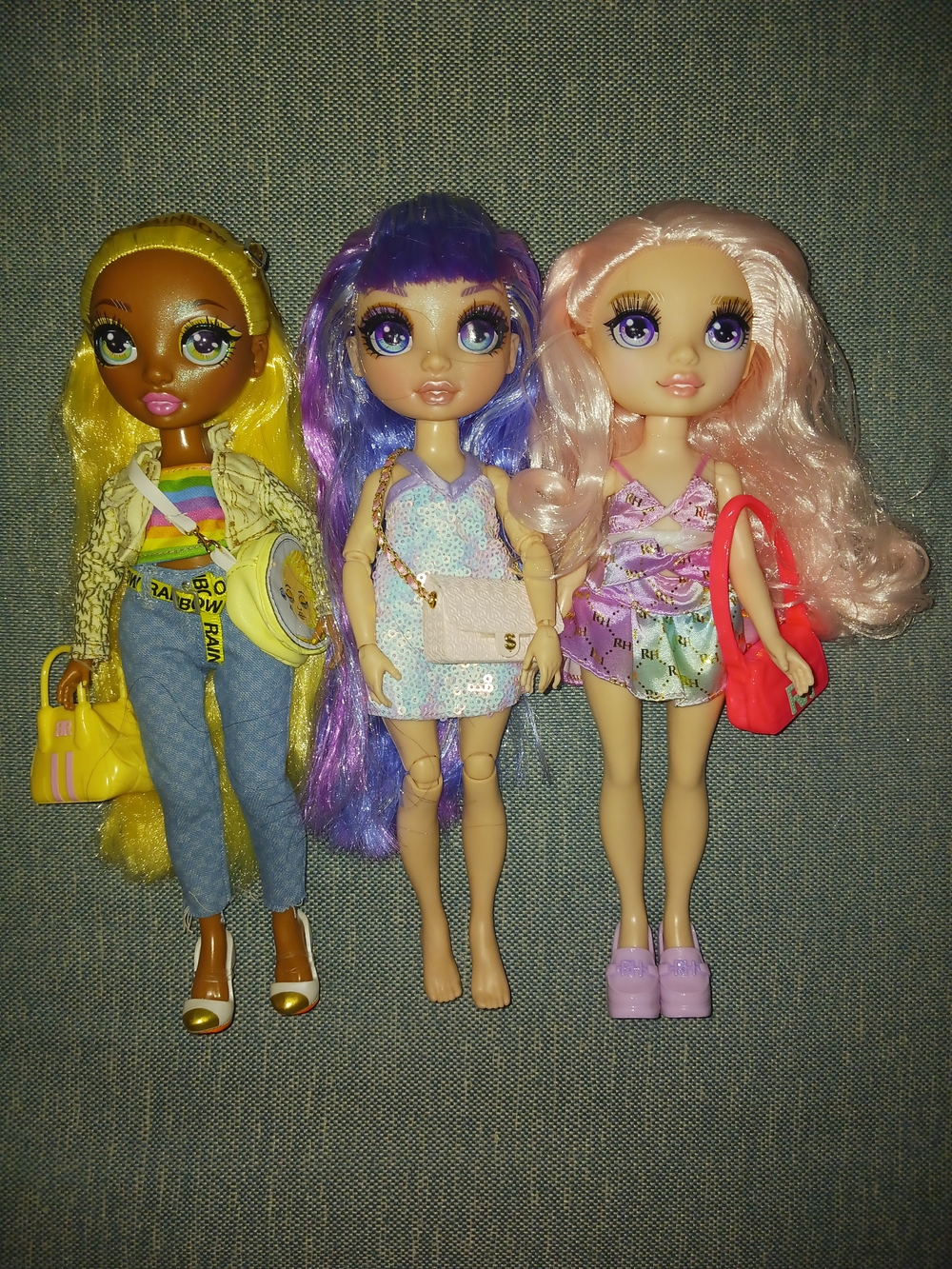Lot Of 3 Rainbow High Dolls Sunny Madison Violet Willow Bella Parker